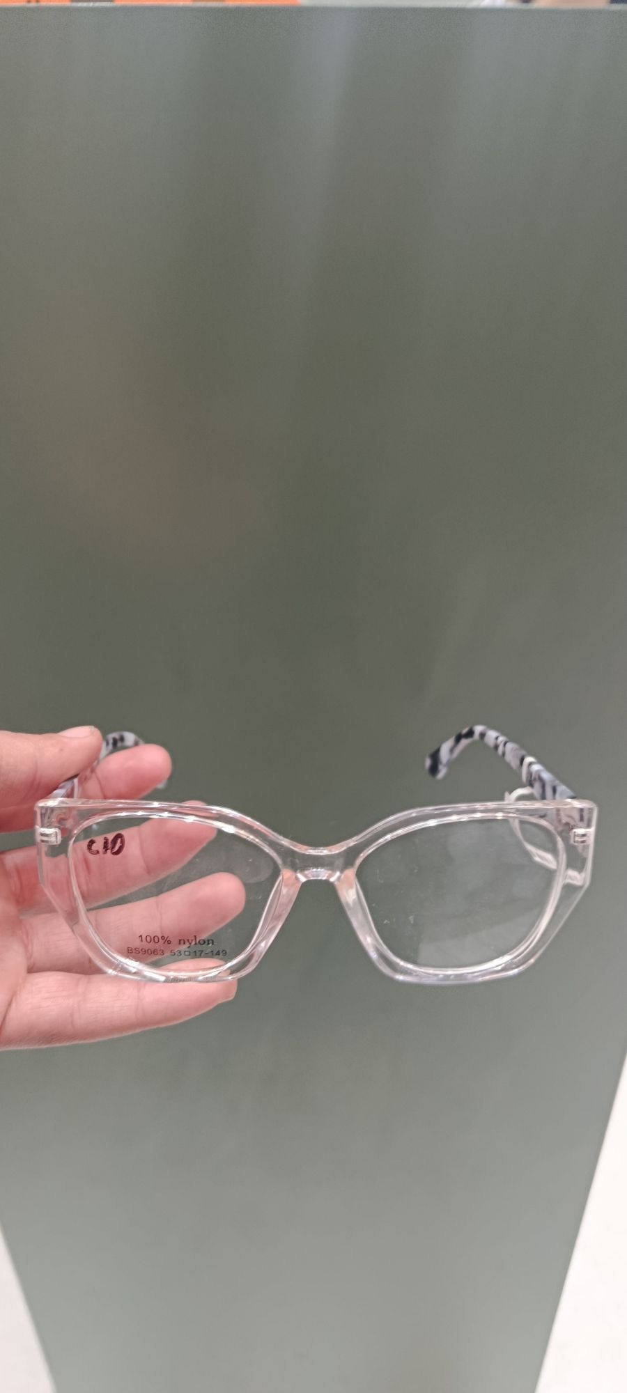 透明框眼镜，时尚潮流，适合日常佩戴，品牌C10