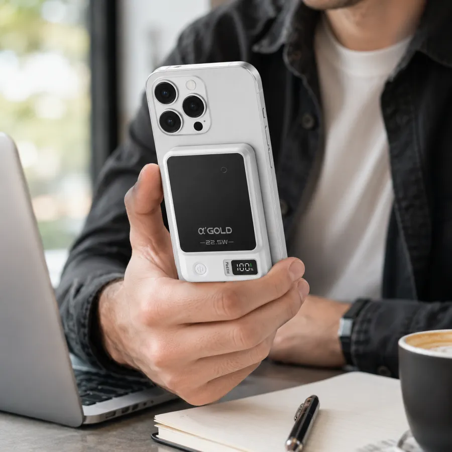 α GOLD PRO移动电源 BTE-60 10000mAh 快速充电 银色