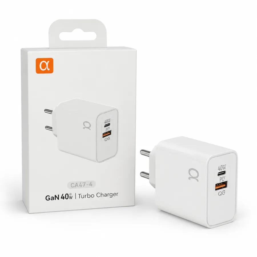 α品牌 GaN 40W 快充充电头，轻便高效，适用于多种设备