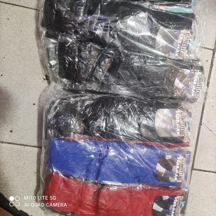 运动护膝，品牌：SHALDON，颜色：黑色、蓝色、红色，适合篮球、跑步等运动