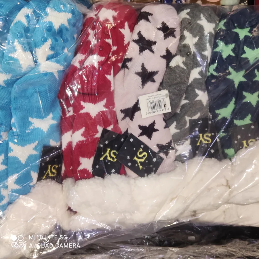 星星图案保暖袜子 12双装 适合冬季穿着