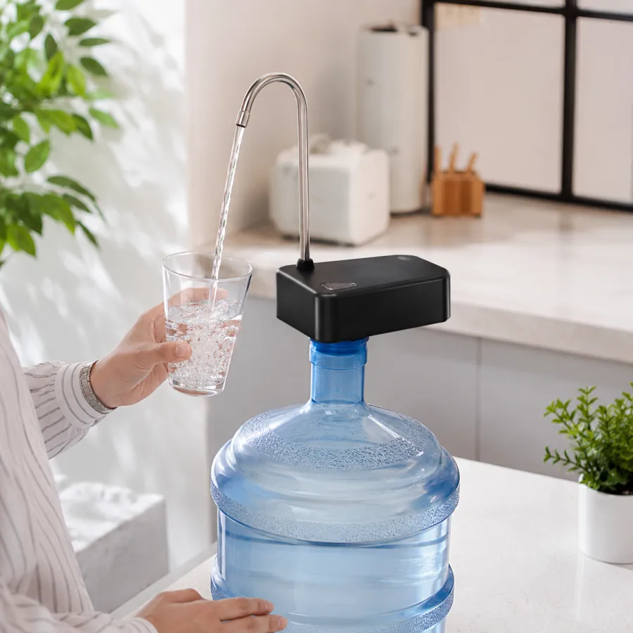 Oásis迷你电动水泵 OIH-2602，黑色，适用于各种饮水容器