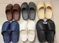 精品高弹拖鞋