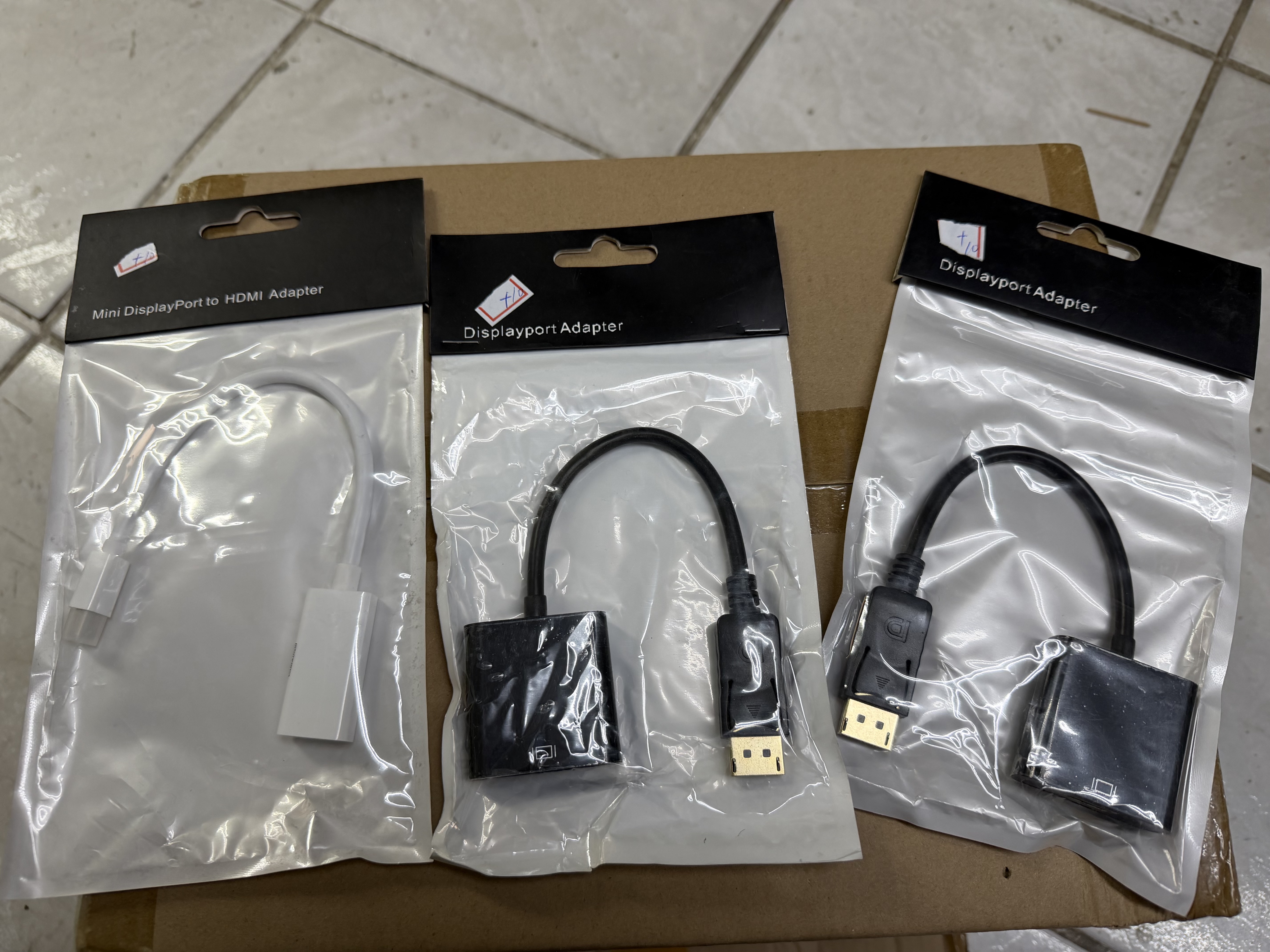 出各种电子产品